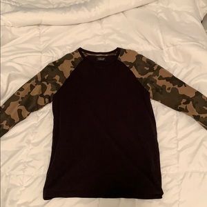 Zara Man Camo Sleeve T-Shirt